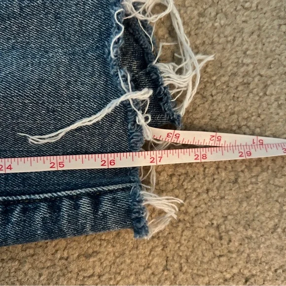 Distressed Blue Jeans - Picture 6 of 6